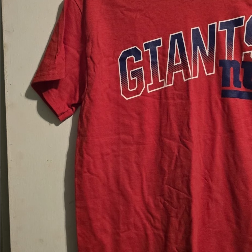 NFL Giants Red Short Sleeve Tee - Picture 10 of 15